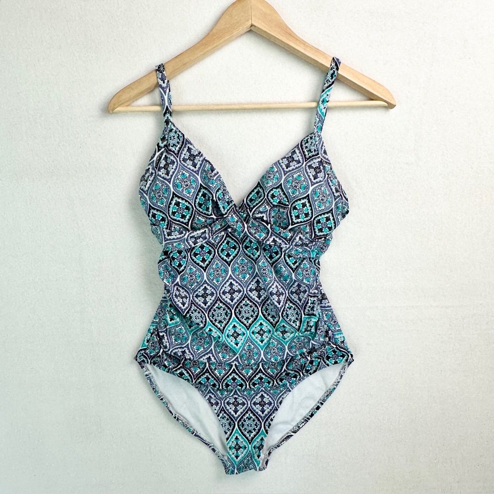 Leilani One Piece Swimsuit Women Size 6 Black Blue Tummy Control Removable Pads